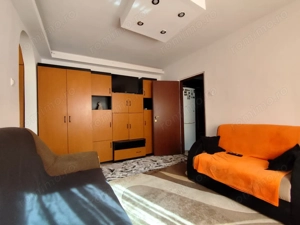 Inchiriere 2 camere aproape de Piata Rogerius, Oradea - imagine 3