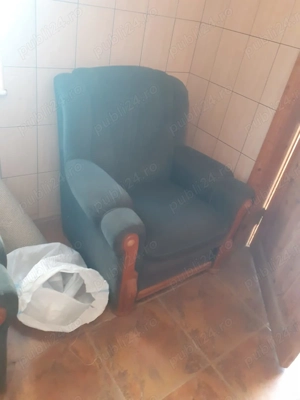 Canapea extensibila si dou fotolii  in stare foarte buna, negociabil - imagine 4