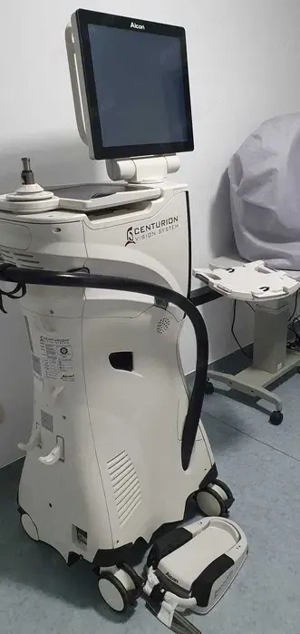 De vanzare Facoemulsificator Alcon Centurion Vision System 2014 - imagine 1