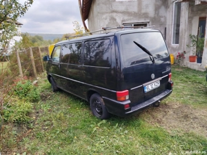 Se vand doua masini la pachet 