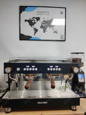 Se vinde espresor profesional Ascaso Barista T1 