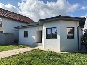 Casa Lumină teren 300 mp