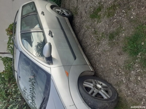 vând Ford focus 2.0 benzina - imagine 2