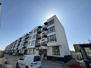 Apartament 3 camere de vânzare - 63 mp, 81.900 EUR