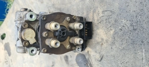 Pompa cu tot cu injectoare și conducte  bmw e46 2.0 dizel 136cp - imagine 5