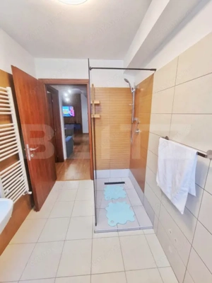 Apartament cu 2 camere, cochet într-o zonă superbă și liniștită în Predeal - imagine 13