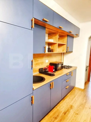 Apartament cu 2 camere, cochet într-o zonă superbă și liniștită în Predeal - imagine 4