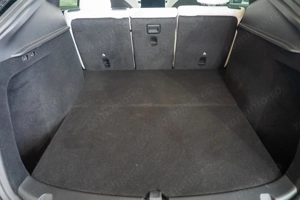 Tesla Model Y STANDARD RANGE - imagine 10