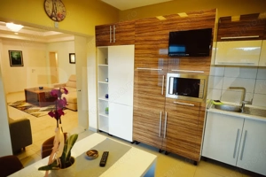 Apartament cu 4 camere, pe 2 nivele, in Turda Noua - imagine 5