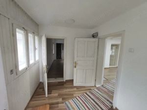 Casa individuala, 60mp, teren 3000mp, zona Padureni, Siret - imagine 9