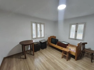 Casa individuala, 60mp, teren 3000mp, zona Padureni, Siret - imagine 2
