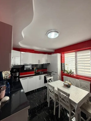 Apartament de lux, 3 camere decomandat - imagine 2