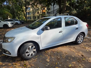 Vând Dacia Logan,preț 8000 euro.