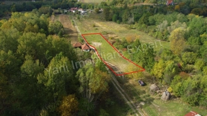 Teren de vânzare în comuna Poienarii de Argeș, sat Ioanicești, județ Argeș. - imagine 3