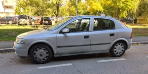 Mașina Opel Astra  - imagine 5