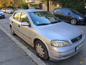 Mașina Opel Astra  - imagine 2
