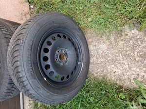 Vand jante tabla cu cauciucuri de iarnă 215/65/17 dot2024 menționez senzori de presiune - imagine 4 Vand jante tabla cu cauciucuri de iarnă 215/65/17 dot2024 menționez senzori de presiune - imagine 4