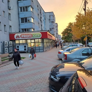 Închiriez apartament 3 cameew central  bulevard A I CUZA  - imagine 6