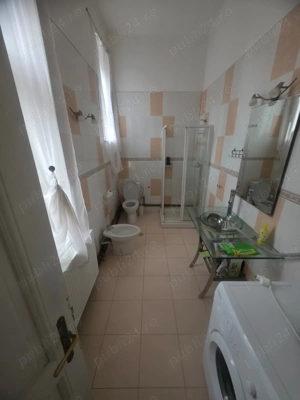 Apartament cu 2 camere, de inchiriar