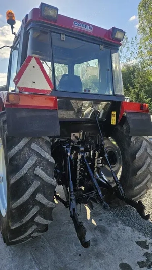 Case Internațional 695 XL 4*4 - imagine 5