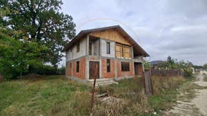 Casă Suseni-Cersani construcție solidă, teren 578 mp, zona superba - imagine 6