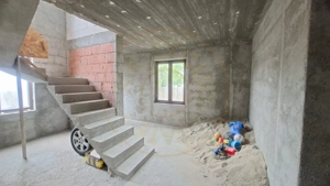 Casă Suseni-Cersani construcție solidă, teren 578 mp, zona superba - imagine 11