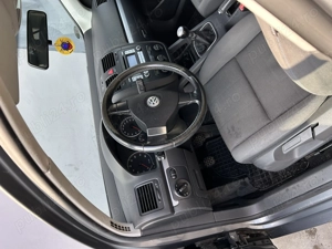 VW Golf 5 Tour benzină