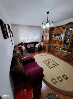 Apartament 2 camere, 52 mp, decomandat, zona Zamca  - imagine 3