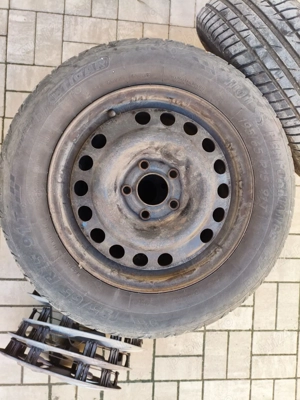 Anvelope vara 195 65 R15 + jante + capace Opel