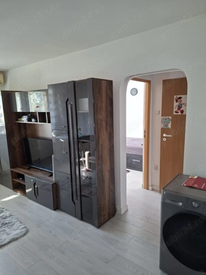 apartament 2 camere de vanzare - imagine 2