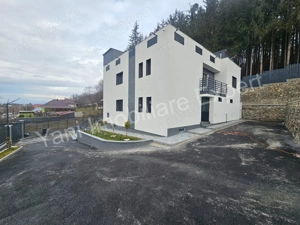 Proprietate de excepție de vânzare în Curtea de Argeș. - imagine 17