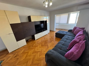 Ap cu 3 camere zona Girocului