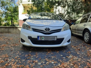 Vând Toyota Yaris - imagine 3
