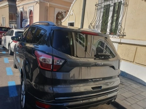 Ford Kuga 2.0 TDCi 4x4 Vignale - imagine 4