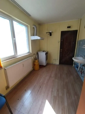 Camera de camin in zona Bucsinescu  - imagine 2