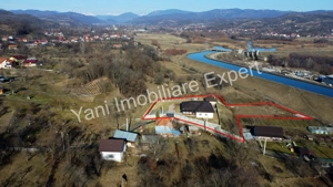 Casă de vânzare în comuna Albeștii de Argeș, sat Dobroțu, județ Argeș.  - imagine 16