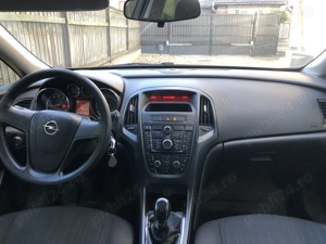 Opel Astra J 1,4 benzina - imagine 4