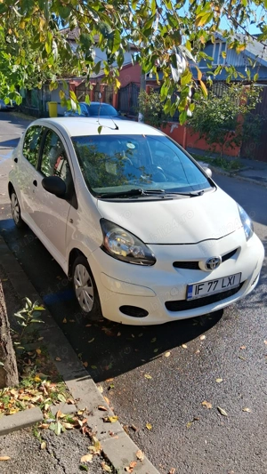Vând Toyota Aygo, 2011 , 142300 km , 2400 euro - imagine 5
