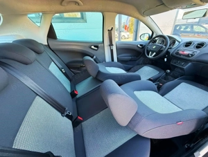 Seat Ibiza 1.2 12V Comfort Edition - imagine 17