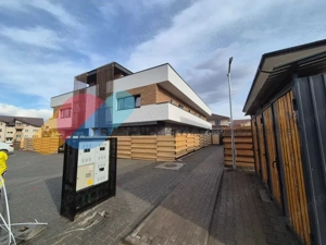 Casa 4 camere cu terasă panoramică - zona Parcul Poligon - imagine 2