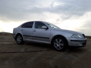 Vând Skoda Octavia 2
