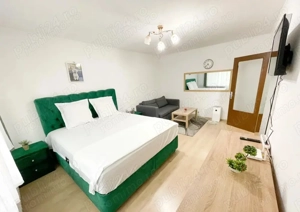 Garsoniera Spatioasa / 1 Decembrie 1918 / 5 minute Metrou / 33 mp