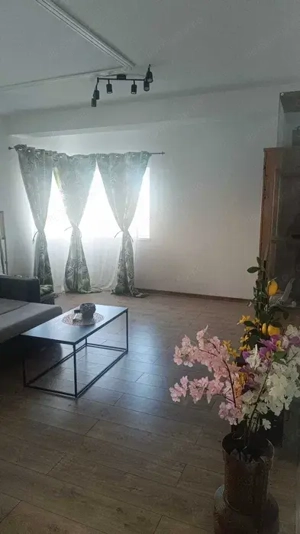 Apartament cu 1 camera decomandat et 2 la cateva minute de hotel IQ