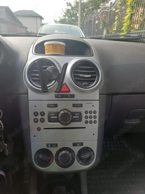 Opel Corsa D 2013 2700  negociabil 