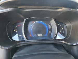 Renault Kadjar 1.6 dCi 130 CP 4x4   Bose Edition - imagine 4