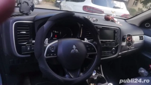 Vand Mitsubishi Outlander - imagine 3