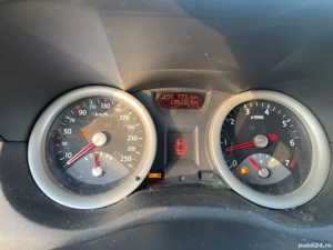 Vand Renault Megane  - imagine 5 Vand Renault Megane  - imagine 5