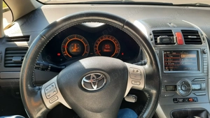 Vand Toyota Auris 2007 - imagine 6