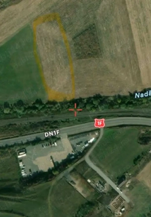 Vând teren extravilan