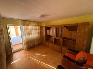 vand apartament, 2 camere decomandat, Micro 19 - imagine 2